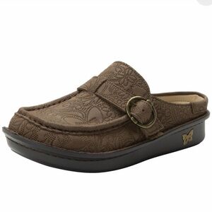 Alegria Brown Embossed Loafers